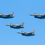 « Nous avons déjà dépassé le nombre de sorties de toute l’opération Am Kélavi » — un navigateur de chasse israélien témoigne depuis le cockpit