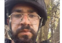 « Nous avons peur de rester seuls » : l’appel bouleversant de la mère de Ran Gouili, l’un des deux derniers otages israéliens encore détenus à Gaza