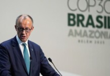 Iran : 2 000 morts reconnus par le régime, l’opposition évoque 12 000 victimes ; le chancelier allemand annonce « les dernières semaines du pouvoir »