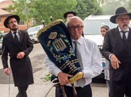 « Nous avons prié pour ce jour pendant des années » : les Juifs du Venezuela retrouvent l’espoir à Caracas