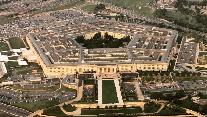 The_Pentagon,_Headquarters_of_the_US_Department_of_Defense_(cropped2)