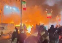 « Plus proche que jamais » : le spécialiste de l’Iran change d’analyse sur la chute du régime