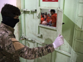Rapport alarmant : jusqu’à 1 500 combattants de l’État islamique se seraient évadés d’une prison dans l’est de la Syrie