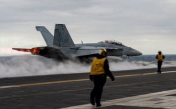 Oubliez les porte-avions : le vrai signal que la frappe américaine approche