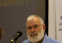 Le haut responsable est clair : celui qui promet ça au public, il ment