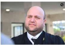 C’est le gros lard qui a violé nos filles : « Si je te libère aujourd’hui, j’aurai droit à une compensation ? » : un avocat accusé de viol sur des soldates