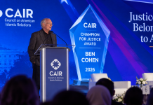 Le CAIR décerne son prix « Champion de la justice » à Ben Cohen, cofondateur de Ben & Jerry’s, le soir de Roch Hachana