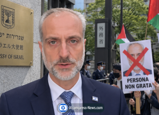 « VOUS NE POUVEZ PAS EFFACER MON PEUPLE » : l’envoyé israélien réplique aux manifestants qui réclament son expulsion