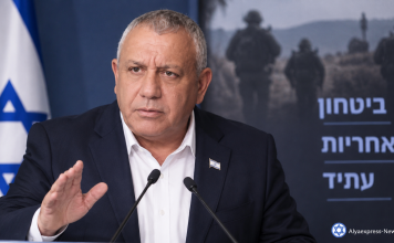 Eisenkot : « La voie empruntée aujourd’hui par Israël est dangereuse. Ce n’est pas un avertissement général, c’est un avertissement immédiat et concret »